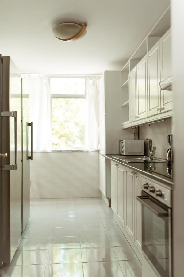 Apartment In Lisbon With 3 Bedroom Cozy Experience Лориш Экстерьер фото